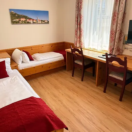 Szálloda Dorf Gruener Baum Maria Laach am Jauerling