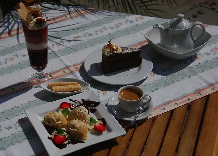 ホテル Dorf Gruener Baum