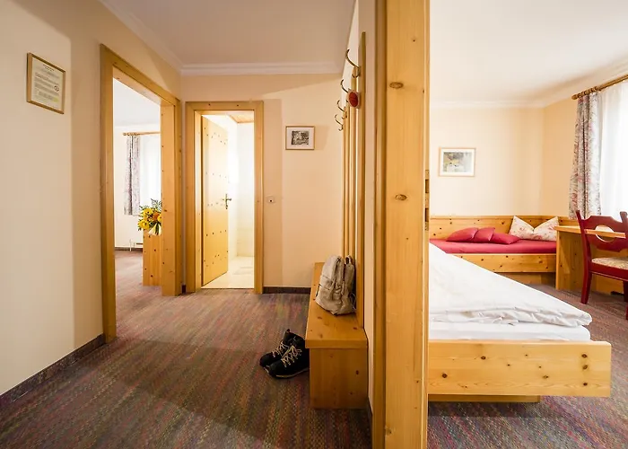 Dorf Gruener Baum ホテル Maria Laach am Jauerling